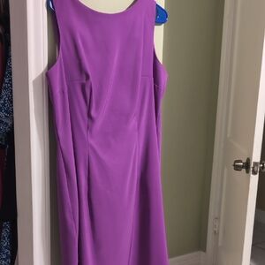 Elegant Sleeveless Purple Midi Dress